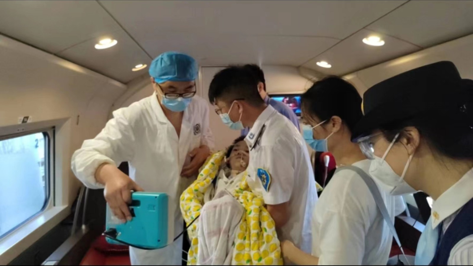 甘孜县专业高铁转运